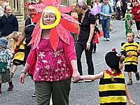 Milnrow, Newhey and Districts Carnival 2009 - Photographer: Jan Harwood, Rochdale Online News